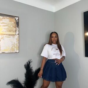 Denim pleated skirt